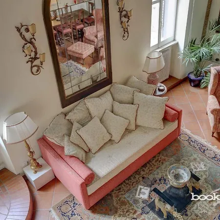Trastevere - La Scala Bookwedo Apartment Rome